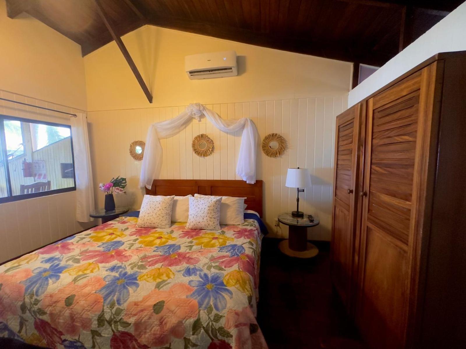 Rustic Beach Front Hotel Brasilito Exterior photo